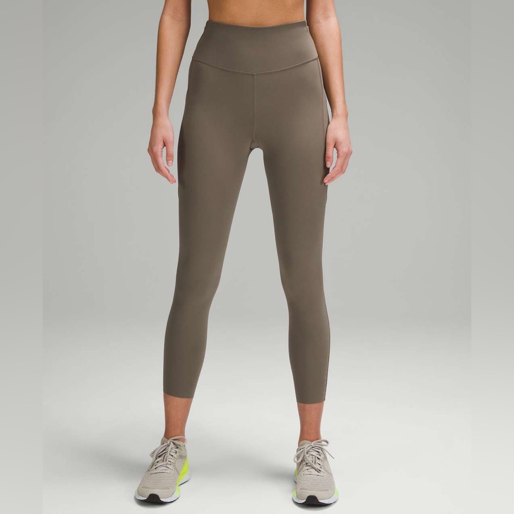 Lululemon Fast and Free High-Rise Tight 25" with Pockets - Nomad Size 6
